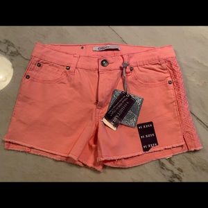 Vigoss Shorts